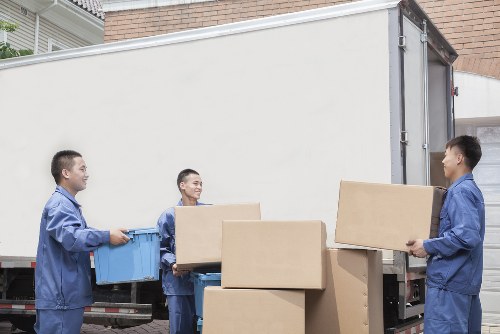 Urgent same day removals service for homes and flats in Brent
